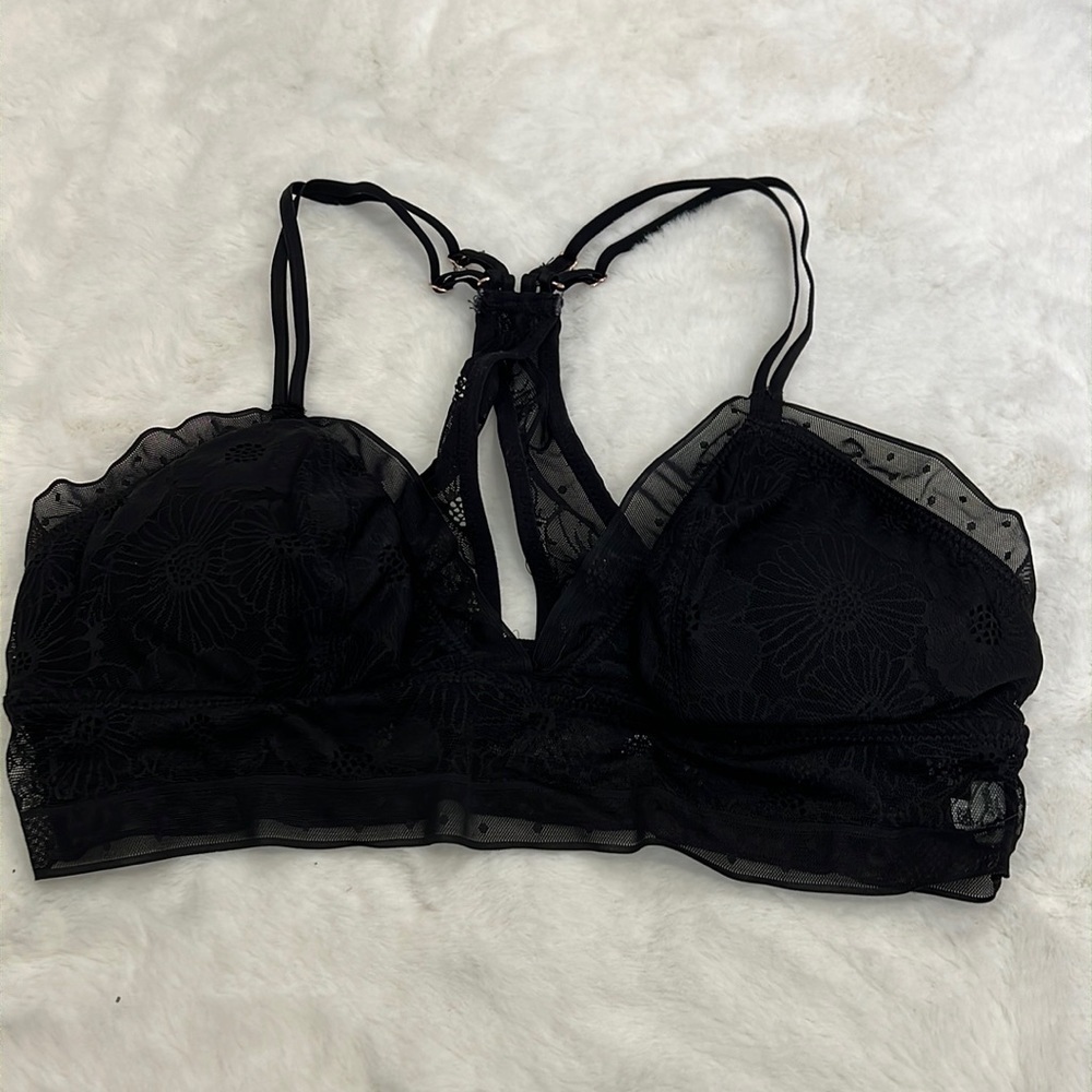 Aerie size L wireless bralette black lace with ruffle detail racerback pull on